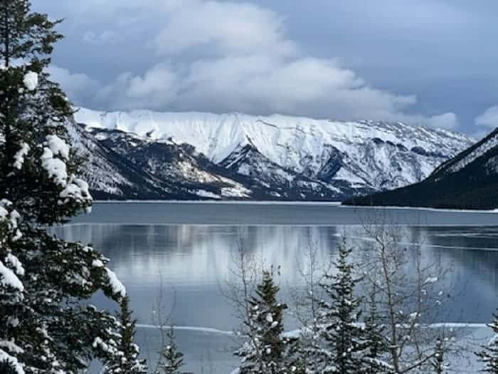 Lake Minnewanka