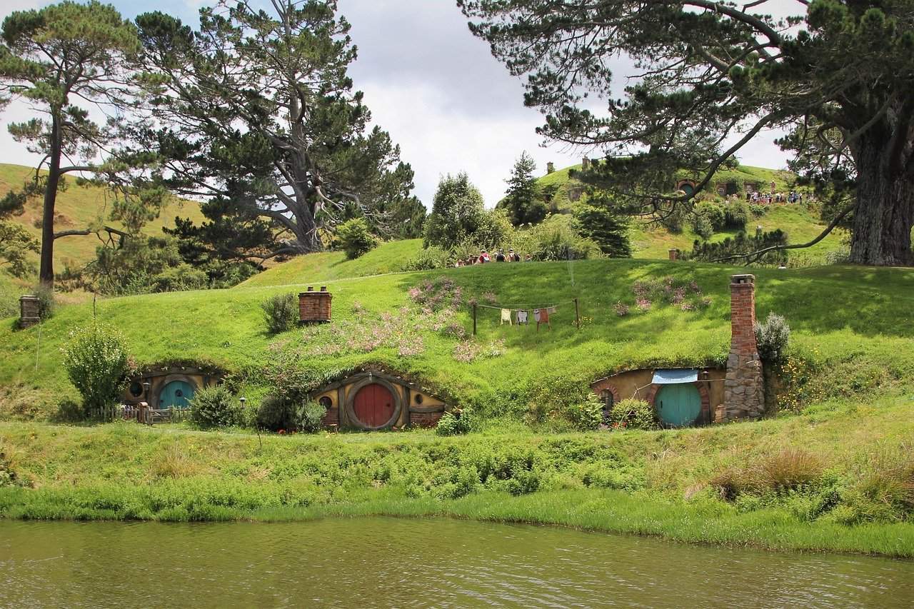 New Zealand North Island Itinerary with 10 Essential Stops 1 Hobbit House in New Zealand