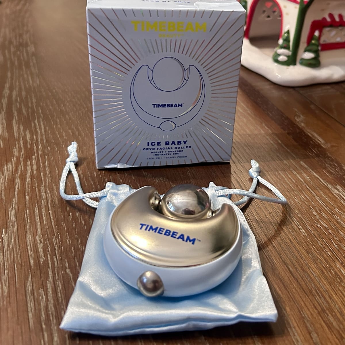 Awesome Stocking Stuffers for Moms 18 Ice Baby Cryo Facial Roller